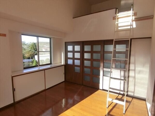 サーパス水の森の物件内観写真